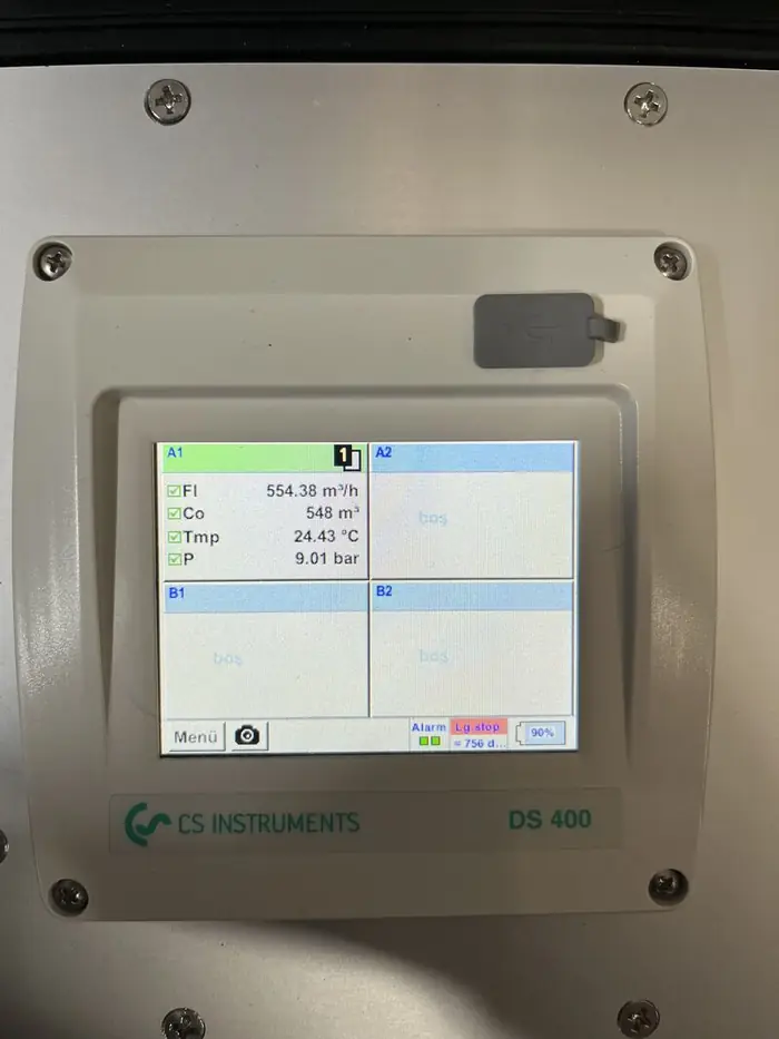 CS Instruments DS 400 cihazında anlık debi, toplam hacim, sıcaklık ve basınç değerleri